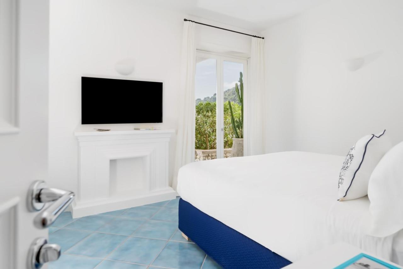 Villa Arabella กาปรี ภายนอก รูปภาพ